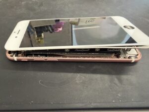 iPhone修理なら【モバイル修理 救急便】へ