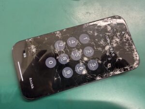 iPhone修理なら【モバイル修理 救急便】へ