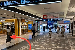 横浜ポルタ店(東口) アクセス 5:少し進むとそごうがございます。手前を左にお曲がり下さい。