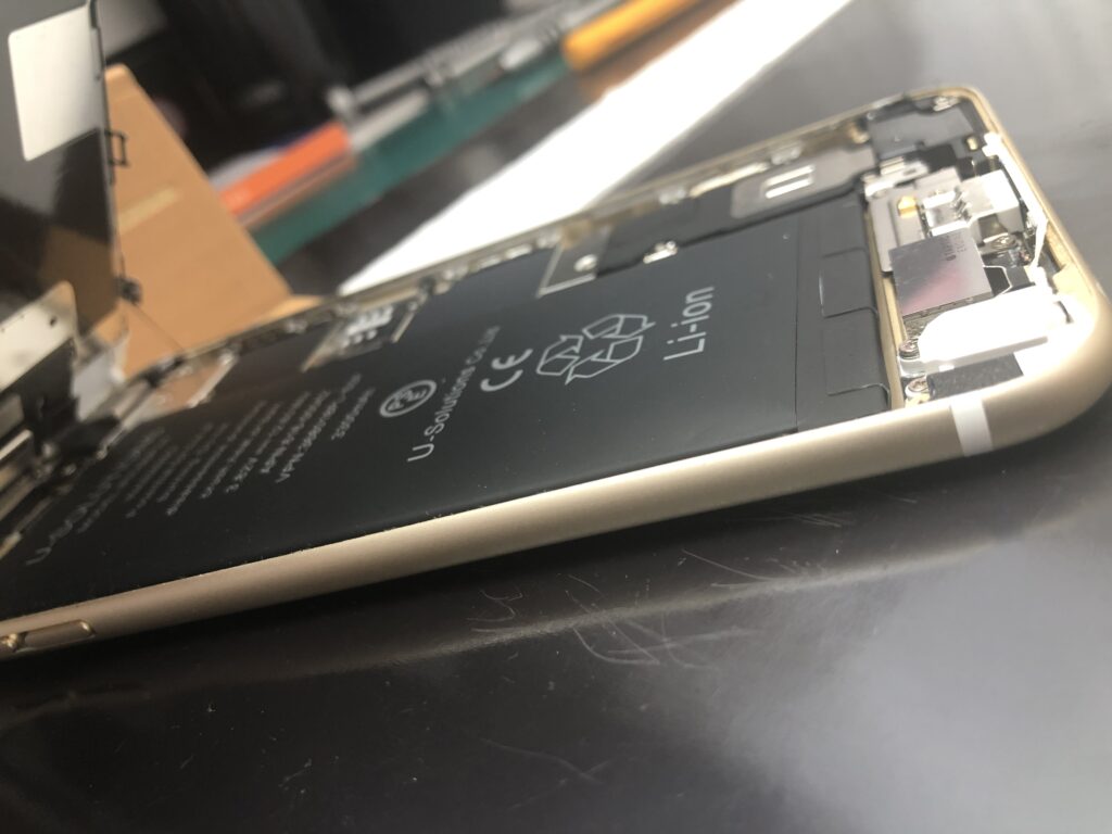 iPhone修理なら【モバイル修理 救急便】へ