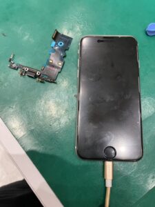 iPhone修理なら【モバイル修理 救急便】へ