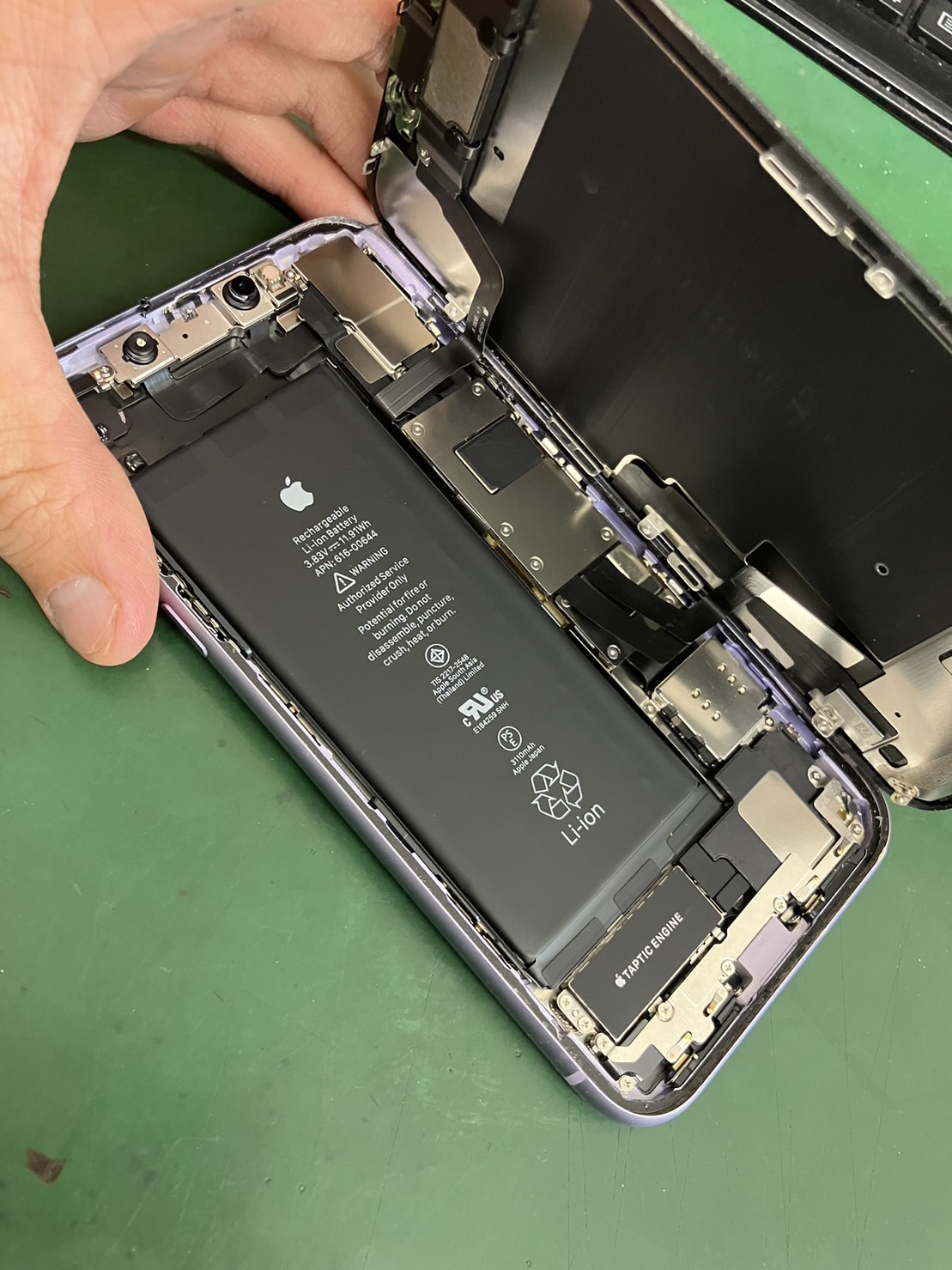 iPhone修理なら【モバイル修理 救急便】へ