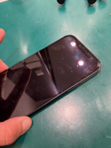 iPhone修理なら【モバイル修理 救急便】へ