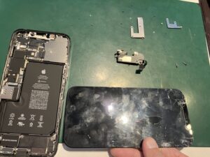 iPhone修理なら【モバイル修理 救急便】へ