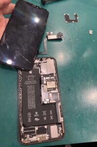 iPhone修理なら【モバイル修理 救急便】へ
