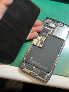 iPhone修理なら【モバイル修理 救急便】へ