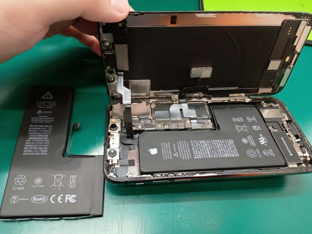 iPhone修理なら【モバイル修理 救急便】へ