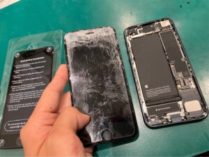 iPhone修理なら【モバイル修理 救急便】へ
