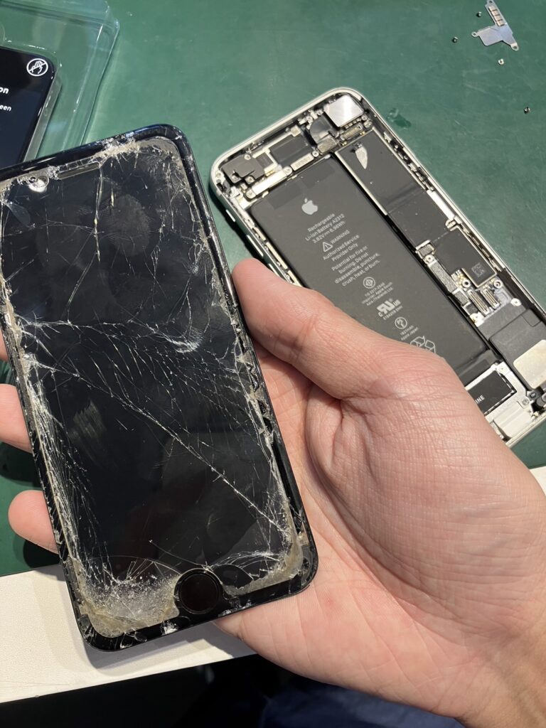 iPhone修理なら【モバイル修理 救急便】へ