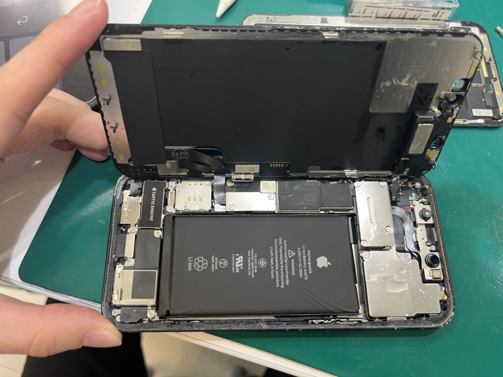 iPhone修理なら【モバイル修理 救急便】へ