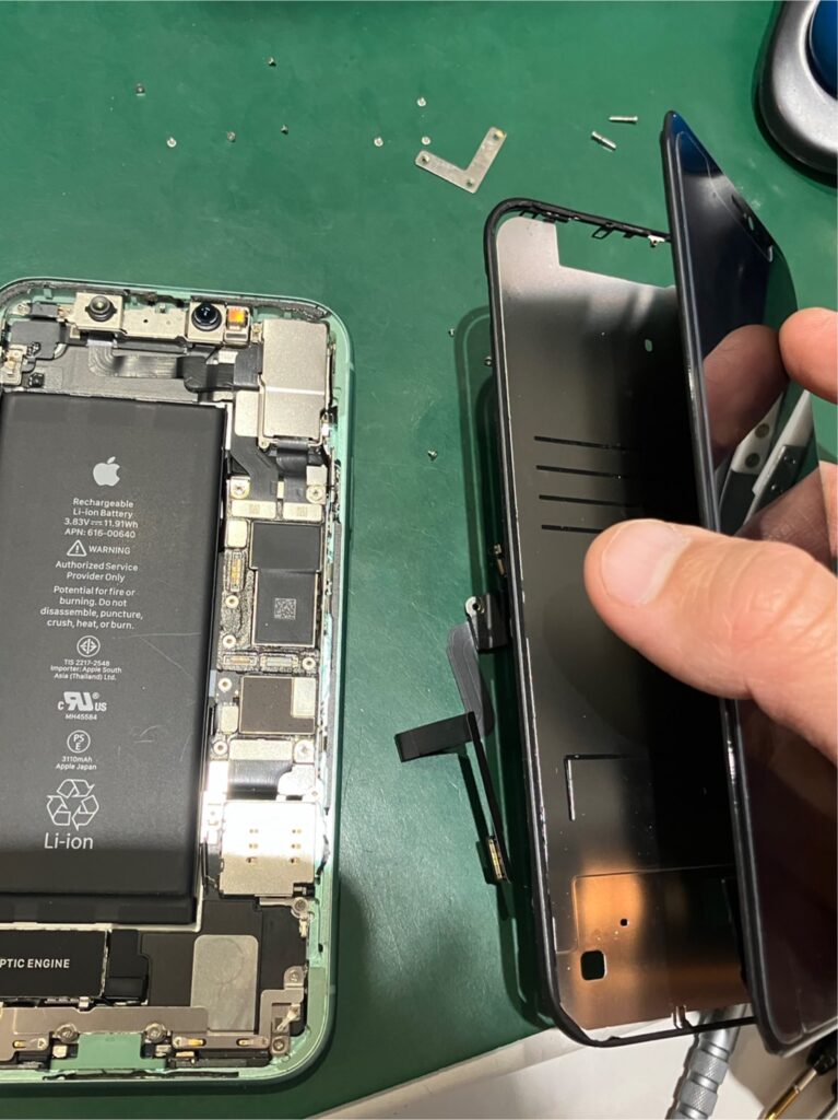 iPhone修理なら【モバイル修理 救急便】へ