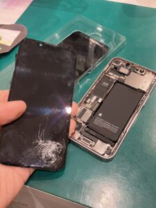 iPhone修理なら【モバイル修理 救急便】へ