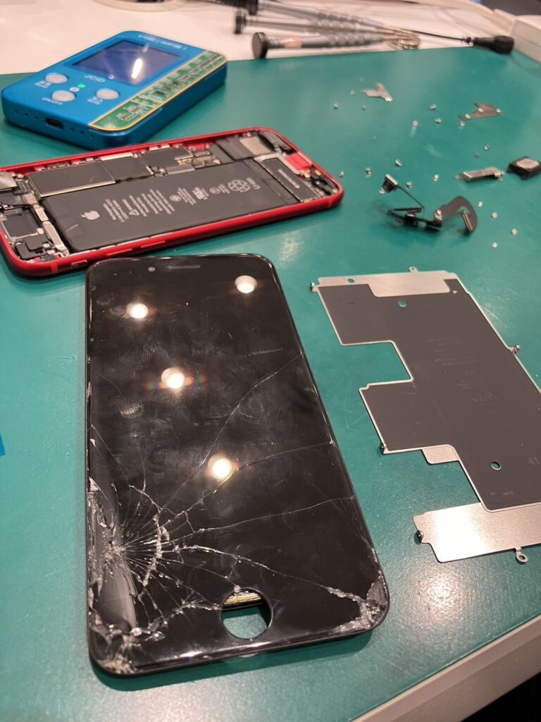 iPhone修理なら【モバイル修理 救急便】へ