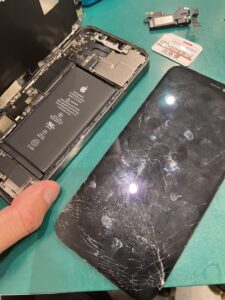 iPhone修理なら【モバイル修理 救急便】へ