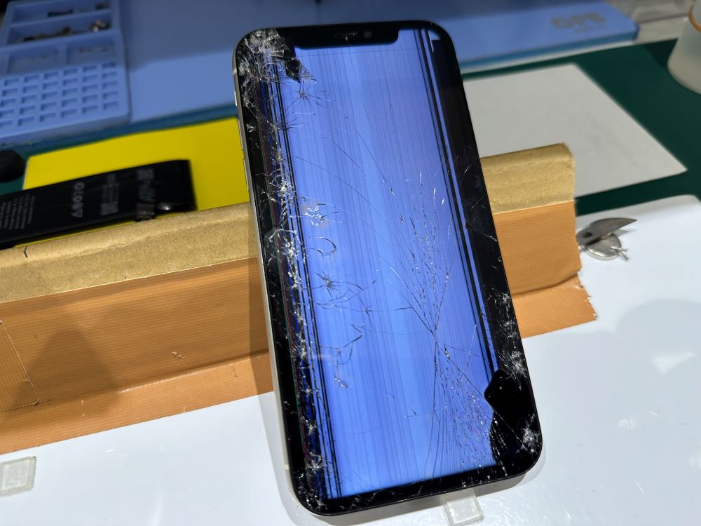 iPhone修理なら【モバイル修理 救急便】へ