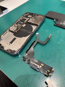 iPhone修理なら【モバイル修理 救急便】へ