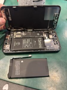 iPhone修理なら【モバイル修理 救急便】へ