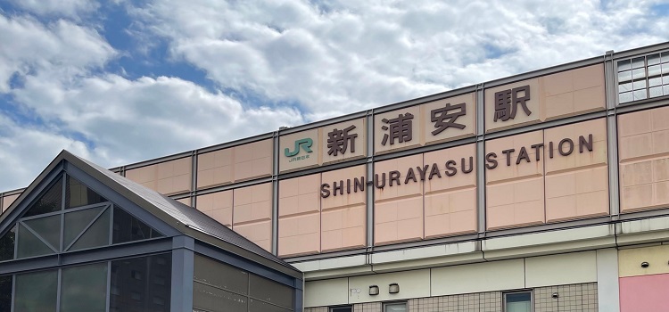 iPhone修理救急便 アトレ新浦安店 (JR新浦安駅 直結(駅ナカ) 近く) の店舗外観写真