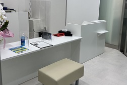 調布駅前店 アクセス 6:明るい店内となっております。