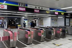 東武百貨店船橋店 アクセス 1:東武線船橋駅 改札口よりご案内します。