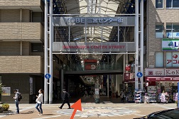 神戸三宮さんプラザ店 アクセス 1:三宮センター街よりご案内致します。